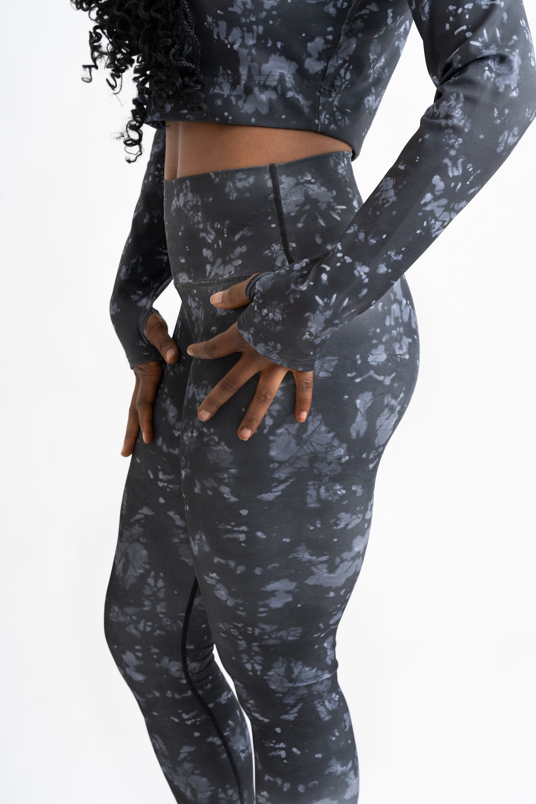 Crop Top Manches Longues (Noir)